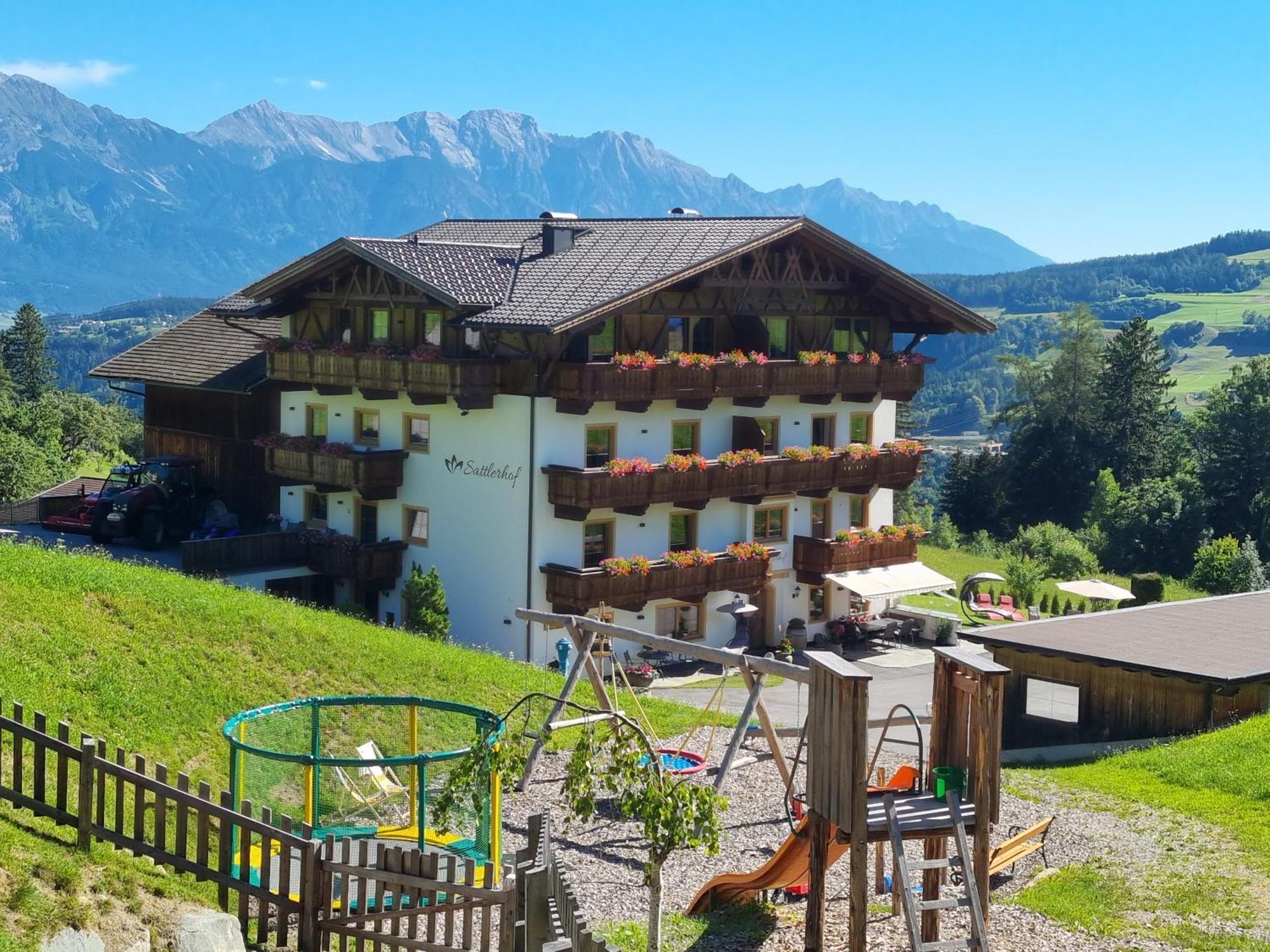 Appartment Sattlerhof Mutters Екстериор снимка